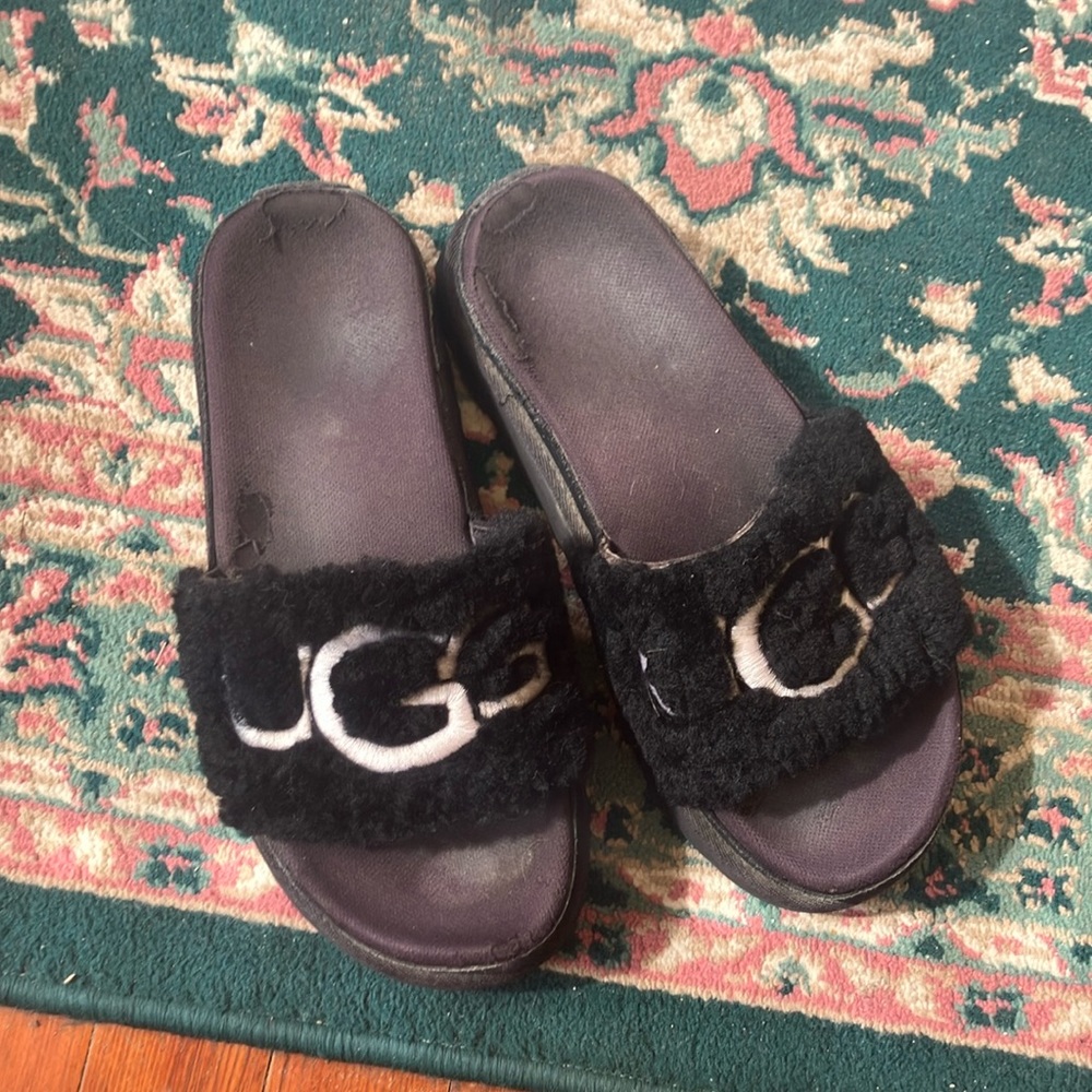 UGG Shearling Platform Slides - Picture 3 of 6